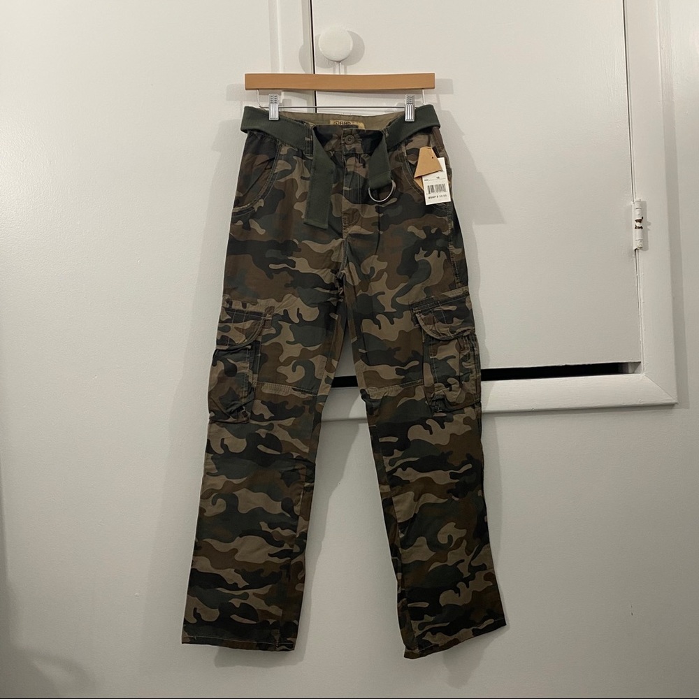 NWT Camp & Campus Vintage Belted Camo Pants 16